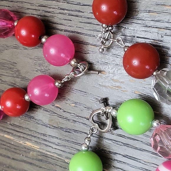 Bubble Gum Necklaces bundle of 3 - Picture 5 of 9